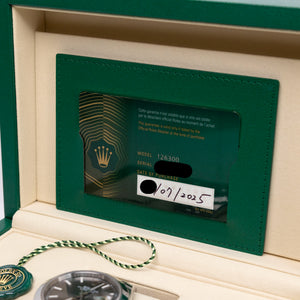 ROLEX DATEJUST 41 REF. 126300 SLATE DIAL SMOOTH BEZEL JUBILEE (2025)