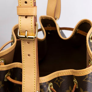 LOUIS VUITTON PETIT NOE BUCKET BAG MONOGRAM GHW (MICROCHIP)
