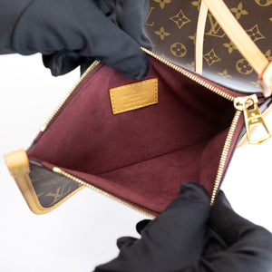 LOUIS VUITTON CARRYALL PM MONOGRAM CANVAS GHW (MICROCHIP)