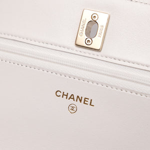 CHANEL TOP HANDLE WALLET ON CHAIN WHITE LAMBSKIN LEATHER GHW (MICROCHIP)
