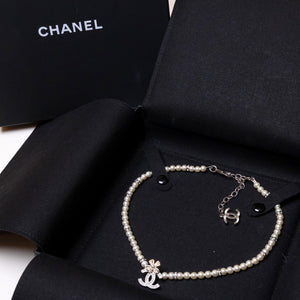 CHANEL 24K CC CLOVER PEARL NECKLACE