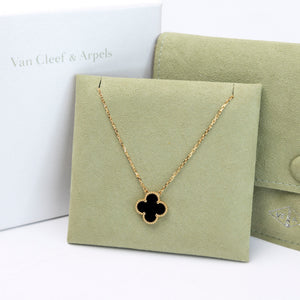 VAN CLEEF & ARPELS VINTAGE ALHAMBRA PENDANT BLACK ONYX / 18K YELLOW GOLD