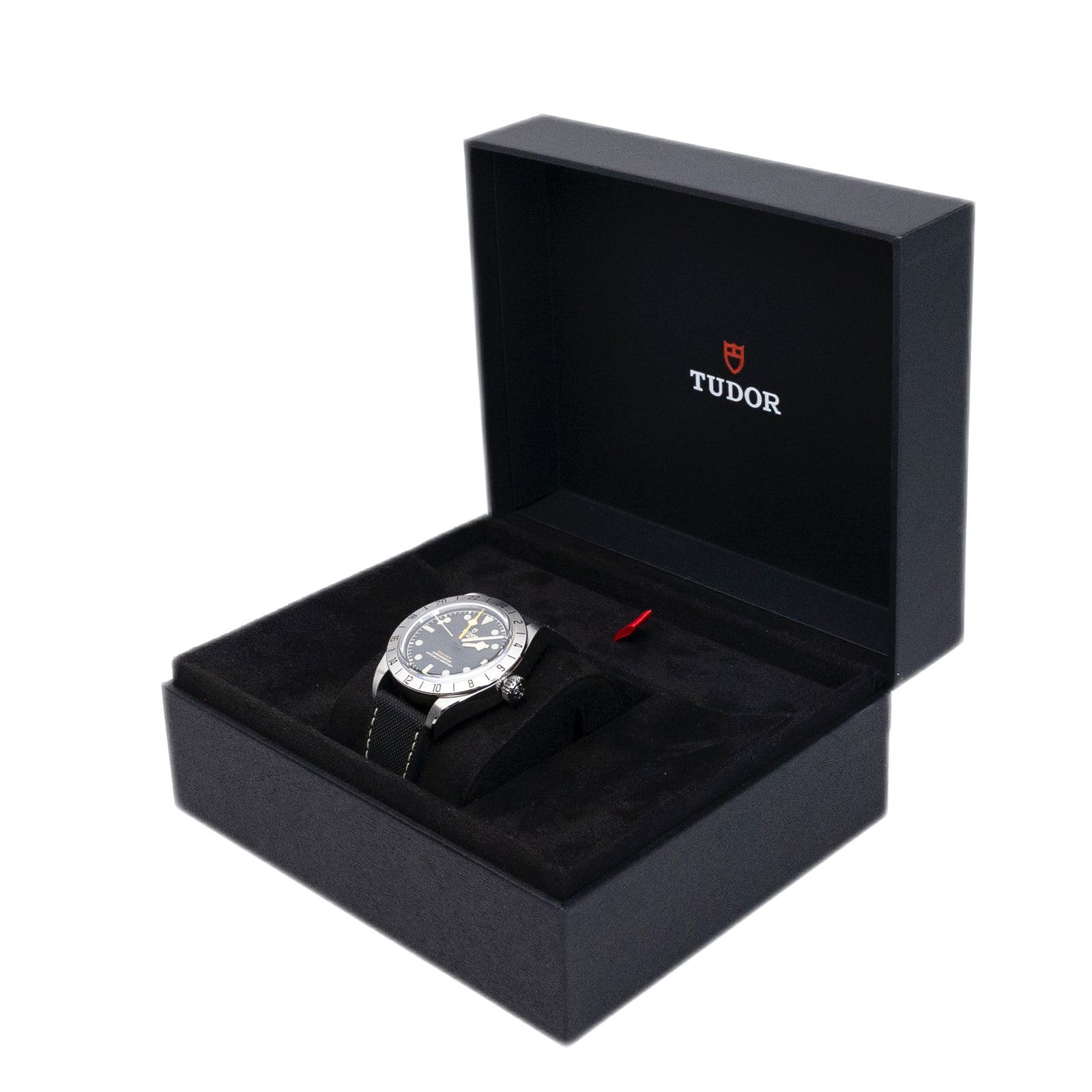 TUDOR BLACK BAY PRO M79470 39MM