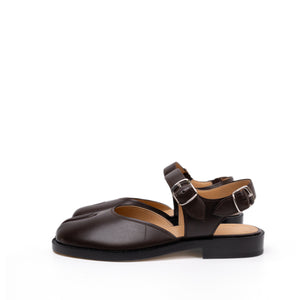 MAISON MARGIELA TABI LEATHER SANDALS BROWN SIZE 37