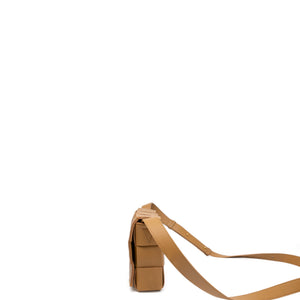 BOTTEGA VENETA TAN INTRECCIATO LEATHER CASSETTE CROSSBODY BAG GHW