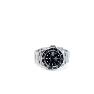 ROLEX SUBMARINER DATE 16610