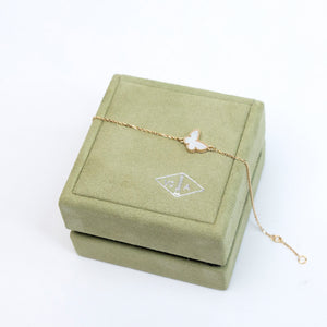 VAN CLEEF & ARPELS SWEET ALHAMBRA BRACELET YELLOW GOLD, MOTHER OF PEARL