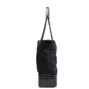 CHANEL LARGE QUILTED SHOULDER BAG CALFSKIN BLACK SHW