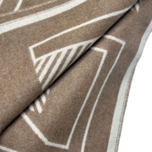 HERMES CASAQUE LETTRES AU CARRE MUFFLER