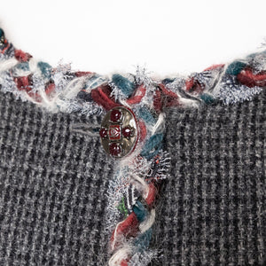 CHANEL 2010S BOUCLE-KNIT WOOL JACKET GREY SIZE 36