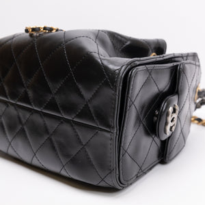 CHANEL MINI 25 BAG AGED CALFSKIN BLACK MULTICOLOUR HARDWARE (MICROCHIP)