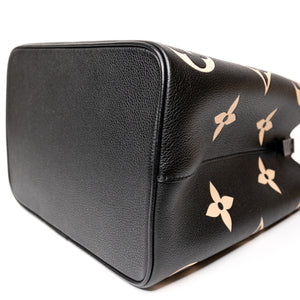 LOUIS VUITTON NEONOE BLACK LEATHER
