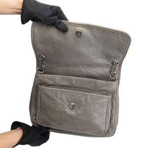 SAINT LAURENT MEDIUM NIKKI BAG CALFSKIN GREY SHW