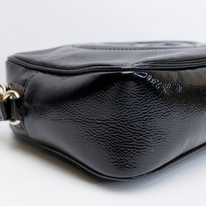GUCCI SOHO DISCO CAMERA BAG PATENT LEATHER BLACK LGHW