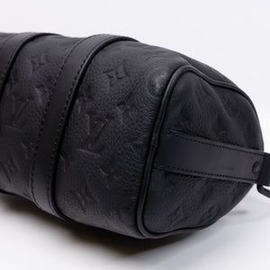 LOUIS VUITTON KEEPALL BANDOULIERE 25 MONOGRAM BLACK TAURILLON LEATHER BLACK HARDWARE