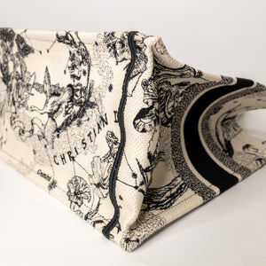 DIOR MEDIUM BOOK TOTE TOILE DE JOUY ZODIAC EMBROIDERY