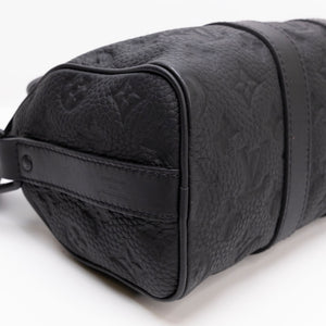 LOUIS VUITTON KEEPALL BANDOULIERE 25 MONOGRAM BLACK TAURILLON LEATHER BLACK HARDWARE (MICROCHIP)