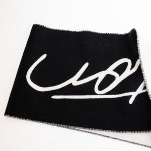 LOUIS VUITTON SIGNATURE SCARF BLACK & WHITE WOOL
