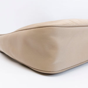 PRADA RE-EDITION 2005 SHOULDER BAG RE-NYLON BEIGE SHW