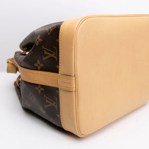 LOUIS VUITTON PETIT NOE BUCKET BAG MONOGRAM GHW (MICROCHIP)