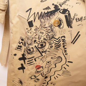 BURBERRY SKETCH PRINT TRENCH COAT BROWN / MULTICOLOURED