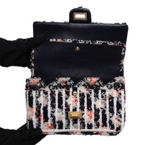 CHANEL 2.55 TWEED HANDBAG MULTICOLOR TWEED / LAMBSKIN LEATHER GHW