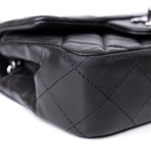 CHANEL MINI CLASSIC FLAP LAMSKIN BLACK