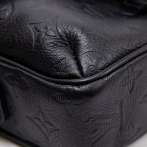 LOUIS VUITTON GETAWAY MESSENGER  BLACK MONOGRAM SHADOW LEATHER BLACK HARDWARE
