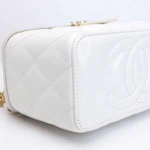 CHANEL TOP HANDLE LONG VANITY CASE WITH CHAIN WHITE LAMBSKIN GHW