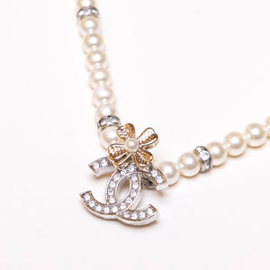 CHANEL 24K CC CLOVER PEARL NECKLACE