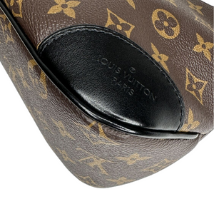 LOUIS VUITTON BOULOGNE PM BLACK GHW