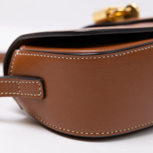 CELINE CLUTCH ON STRAP TABOU CALFSKIN TAN GHW