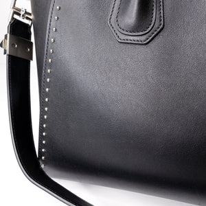 GIVENCHY ANTIGONA MEDIUM BAG BLACK SHW