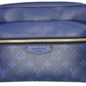 LOUIS VUITTON OUTDOOR MESSENGER M30873