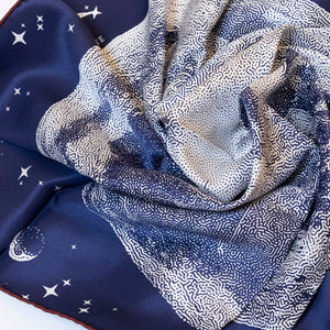 HERMES SILK SCARF CLAIR DE LUNE MARINE / BLANC / BORDEAUX 70 CM