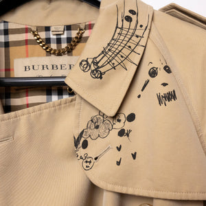 BURBERRY SKETCH PRINT TRENCH COAT BROWN / MULTICOLOURED