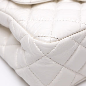 CHANEL 23C SMALL WHITE SHINY CALFSKIN HOBO BAG GHW