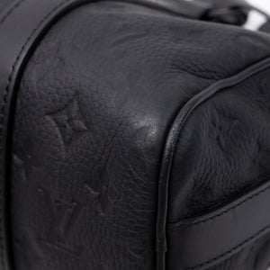 LOUIS VUITTON KEEPALL BANDOULIERE 25 MONOGRAM BLACK TAURILLON LEATHER BLACK HARDWARE