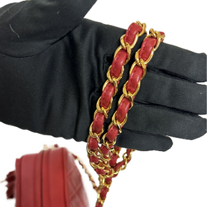 CHANEL VINTAGE CROSSBODY BAG RED GHW