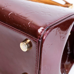 LOUIS VUITTON VERNIS BREA MM BAG MONOGRAM PATENT AMARANTE GHW