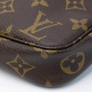 LOUIS VUITTON VINTAGE MINI POCHETTE MONOGRAM CANVAS GHW