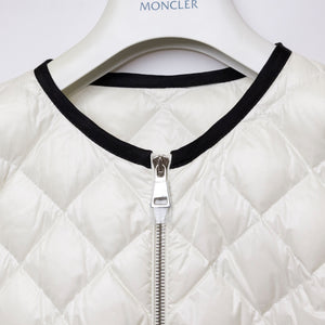 MONCLER WOMEN'S CREAM QUILTED JACKET WHITE SIZE 1