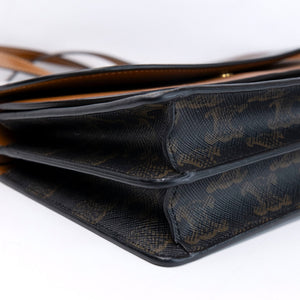 CELINE DOUBLE FLAP TRIOMPHE CANVAS WALLET ON STRAP GHW