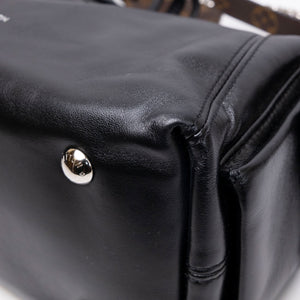 LOUIS VUITTON CARRYALL CARGO VIBE PM BLACK LAMBSKIN LEATHER SHW