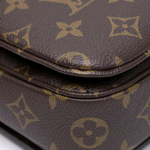 LOUIS VUITTON POCHETTE METIS MONOGRAM CANVAS GHW (MICROCHIP)