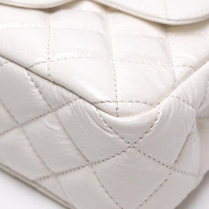 CHANEL 23C SMALL WHITE SHINY CALFSKIN HOBO BAG GHW