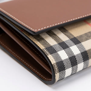 BURBERRY HANNAH WALLET ON CHAIN CALFSKIN / CANVAS GHW