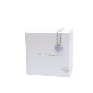 VAN CLEEF & ARPELS VINTAGE ALHAMBRA PENDANT 18K WHITE GOLD, CHALCEDONY