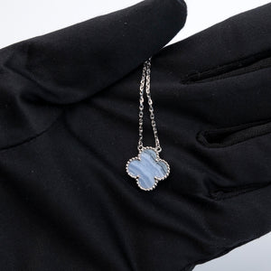 VAN CLEEF & ARPELS VINTAGE ALHAMBRA PENDANT 18K WHITE GOLD, CHALCEDONY